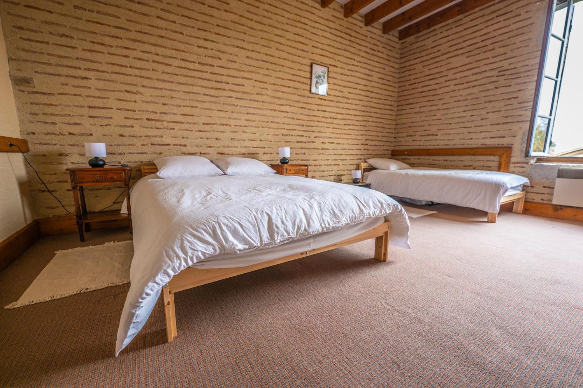 La Maison De L'Ecolieu Du Turc - Piscine Partagee Le Mas-dʼAgenais Exteriör bild
